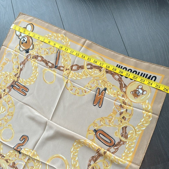 NWT - Authentic - Moschino 100% Silk Scarf - Picture 4 of 4